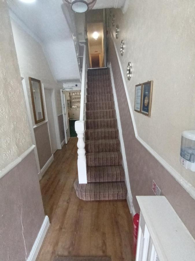 Strides Hotel Blackpool Kültér fotó